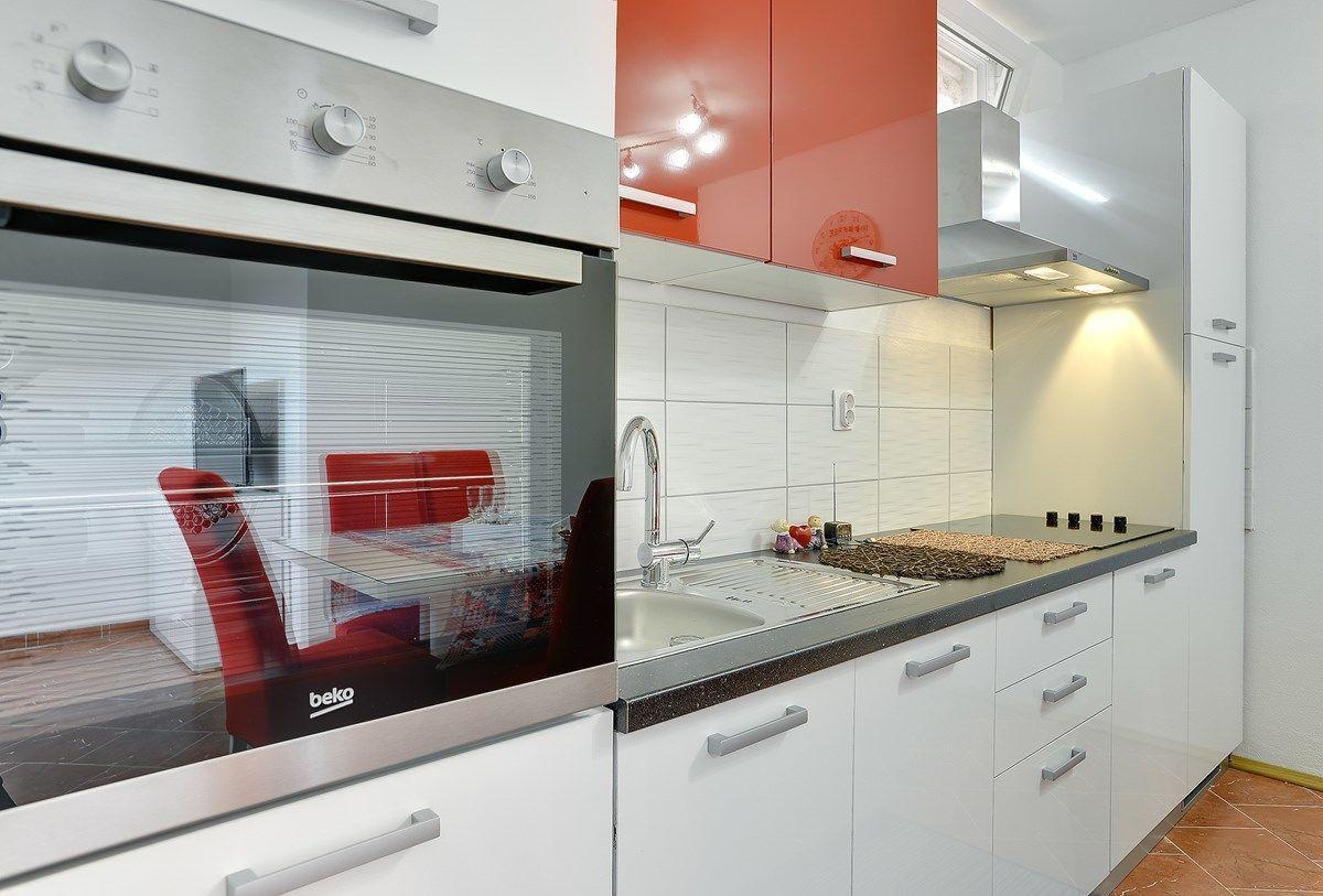 Apartments Elviana พูลา ภายนอก รูปภาพ