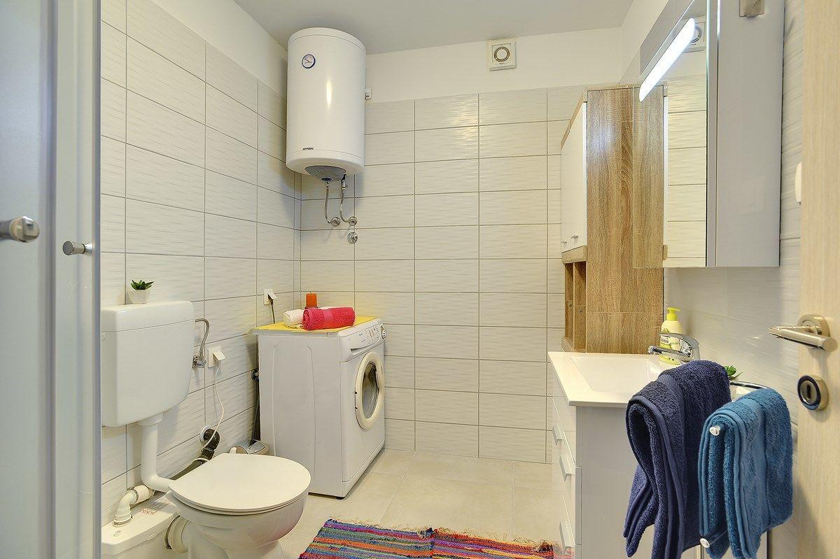 Apartments Elviana พูลา ภายนอก รูปภาพ